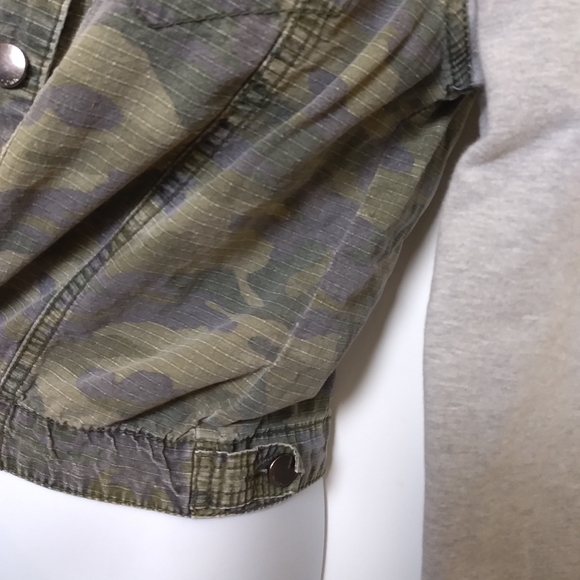 Tinseltown Denim Couture Camo Crop Jacket, XS - Picture 6 of 11